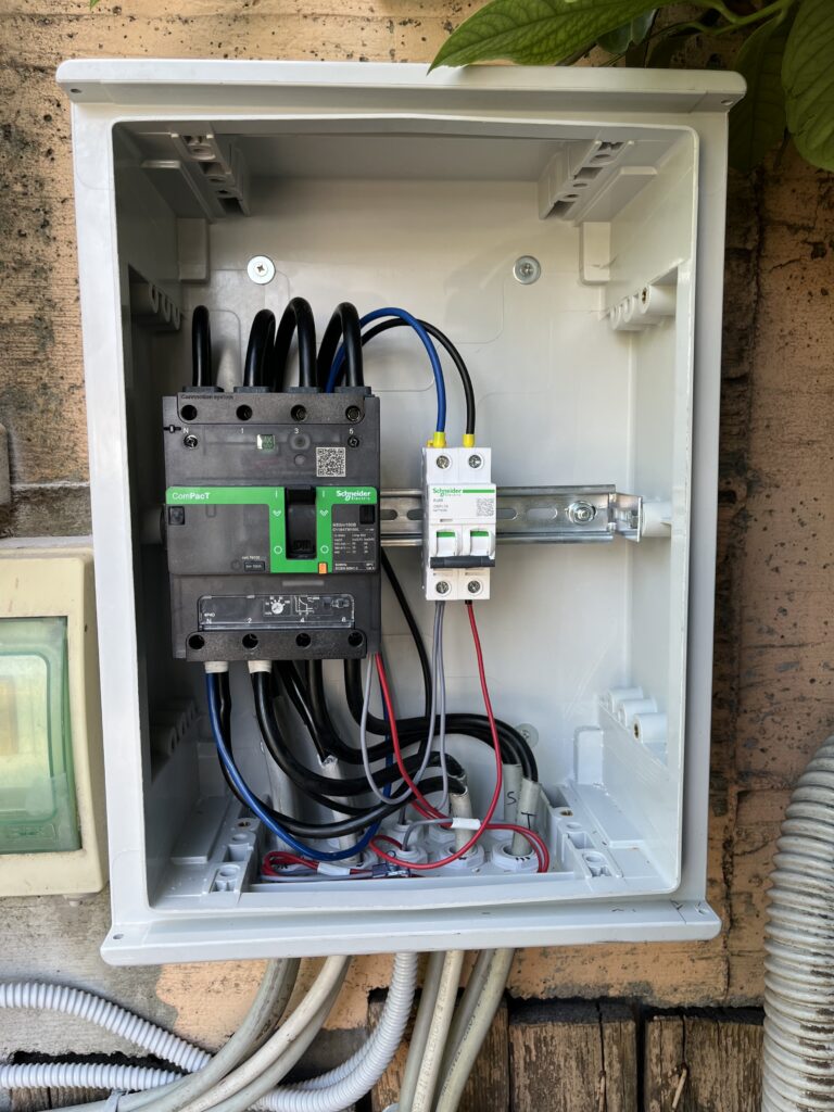 Intervento elettricista 24 ore ad Albenga